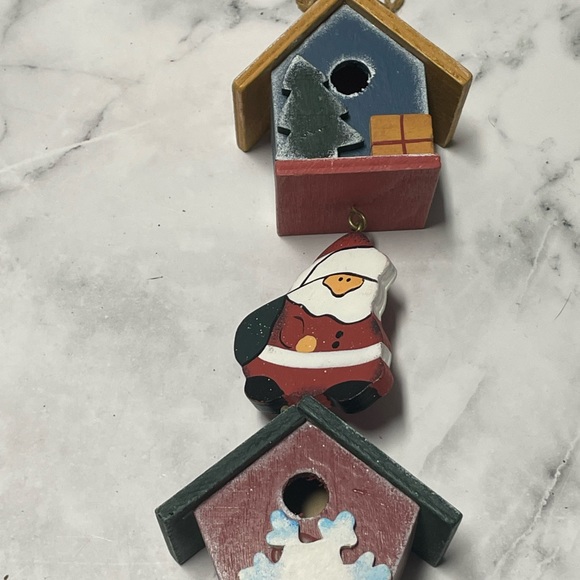 Wooden Garland & Birdhouse Set - Picture 2 of 8